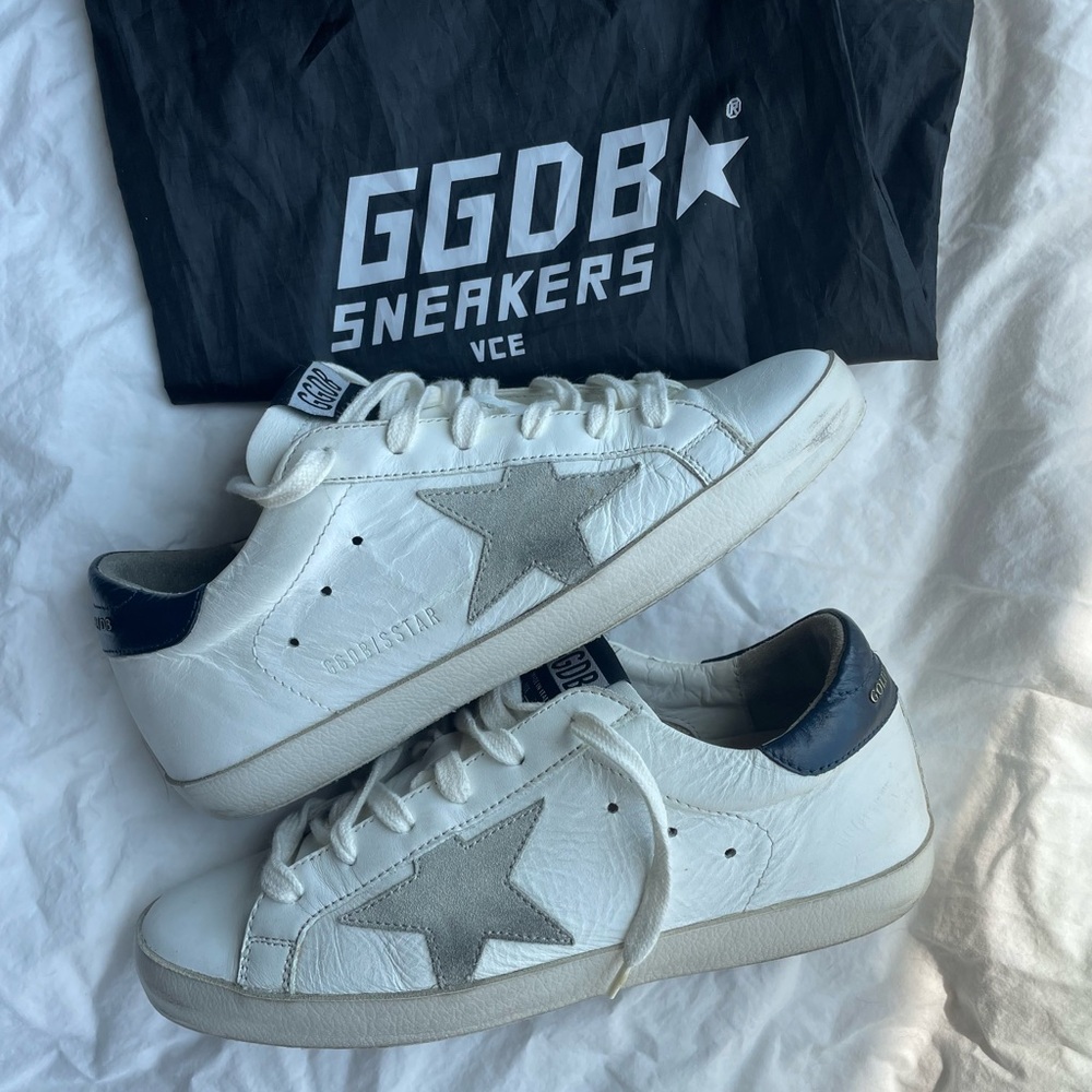Golden Goose Super-Star - White Leather - Gray Suede Star - Navy Heel
